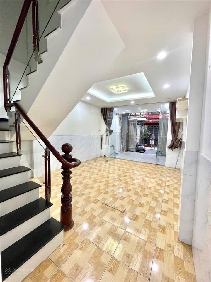 Bán nhà hẻm xe hơi,60 m2 xây 4 tầng có 4 pn,chỉ hơn 7 tỷ,lê văn thọ quận gò vấp