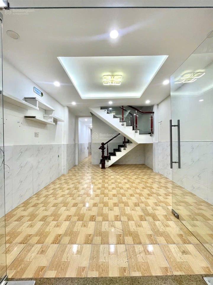 Bán nhà hẻm xe hơi,60 m2 xây 4 tầng có 4 pn,chỉ hơn 7 tỷ,lê văn thọ quận gò vấp
