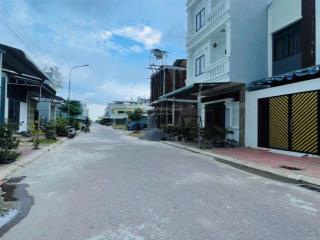 Bán đất chợ dinh, lộ giới 14m, 85m2, ngang 5. đầy đủ tiện ích. mua ở, đầu tư.  0934 136 ***