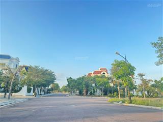 Giá rẻ nhất đại phú gia. 200m2, lộ giới 15m. mua ở, đầu tư, kinh doanh, tích sản.  0934 136 ***