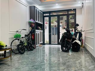 Bán gấp trước tết nhà đẹp hoàng liệt, ngõ ô tô tránh 6 tầng thang máy hiện đại gia đìn