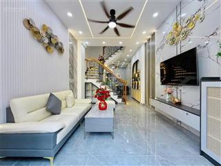 Đường 6m nhà 3 tầng 63m2(4x15) gần chợ 339 phước long b quận 9 4pn chỉ 7,3 tỷ