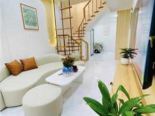 Chủ cần bán cực gấp, hào nam, ngõ nông, 45m ra phố, dân xây, đẹp thoáng 43m2*5t