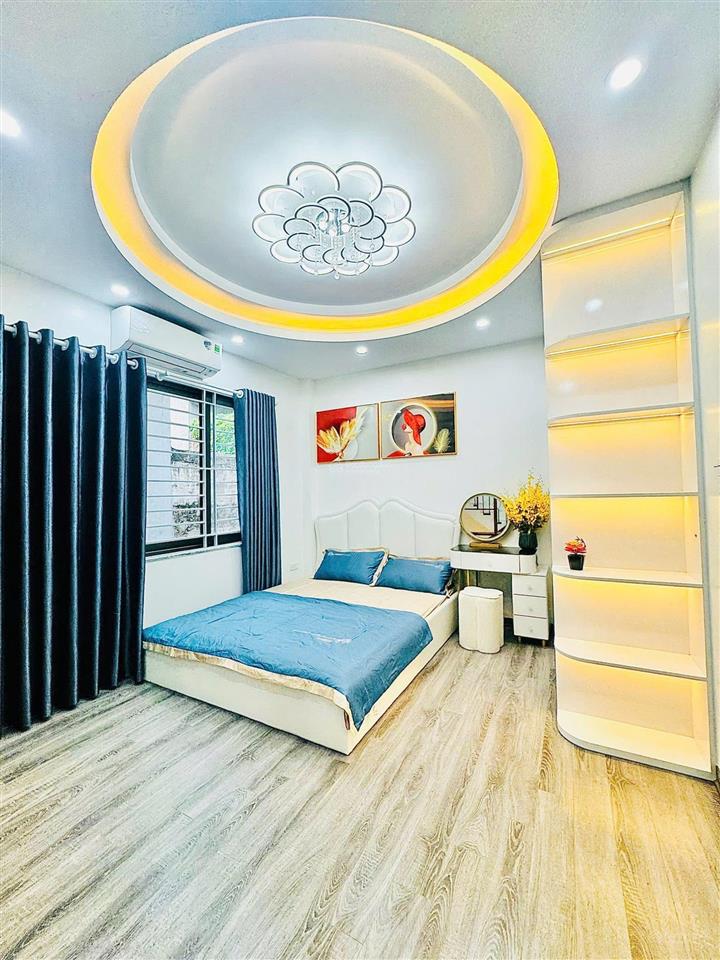 Hiếm có khó tìm! phố xã đàn, 7 tầng thang máy xây mới full nội thất, thoáng sáng, ngõ thông gần hồ.