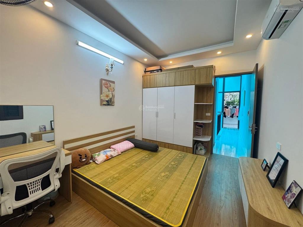 Nhà đẹp ở ngay! ngã 6 ô chợ dừa, chỉ 80m ra mặt phố, ngõ ba gác, 2 thoáng, không quy hoạch, 45.5m2