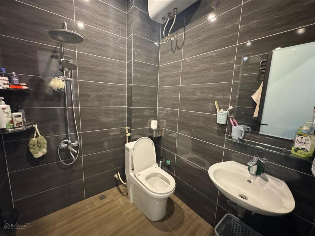 Nhà đẹp ở ngay! ngã 6 ô chợ dừa, chỉ 80m ra mặt phố, ngõ ba gác, 2 thoáng, không quy hoạch, 45.5m2