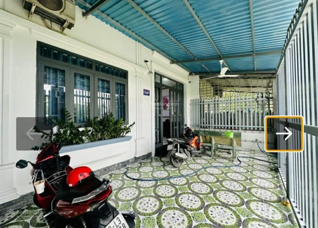 Bán gấp nhà riêng gần chợ bình chánh, hxh, ngang 7.4m x 20m, nhỉnh 5 tỷ