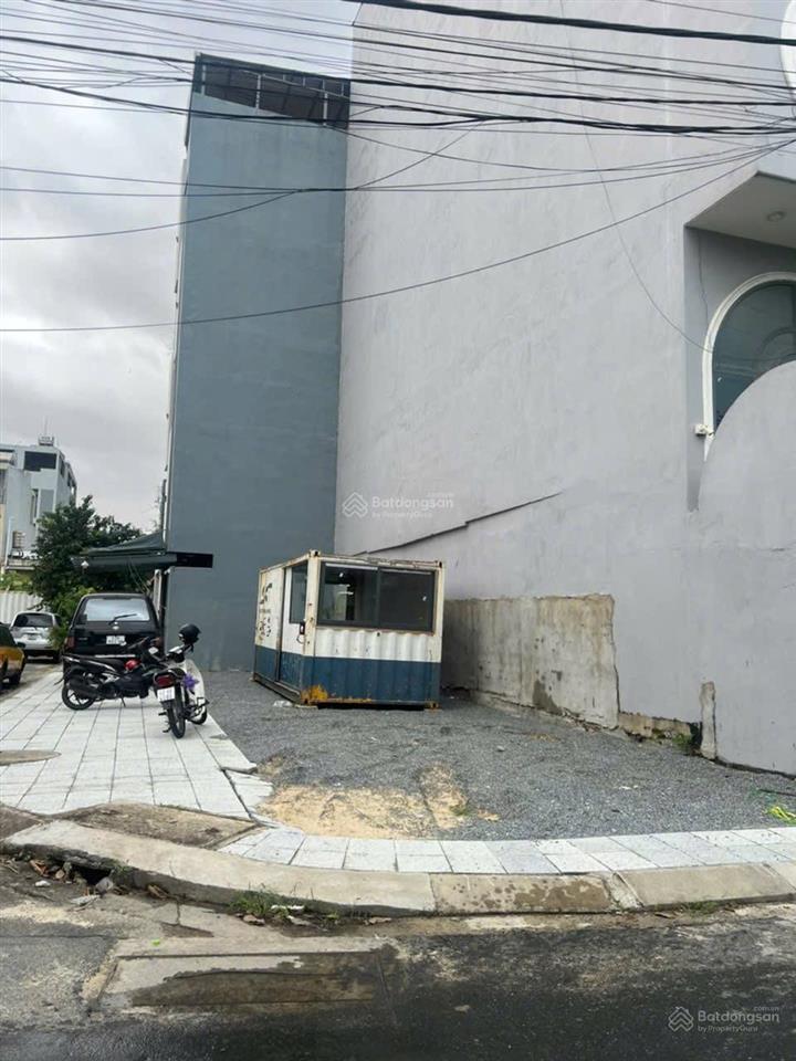 Lô đất biển 2 mặt tiền bà huyện thanh . dt98m , ngang 5m