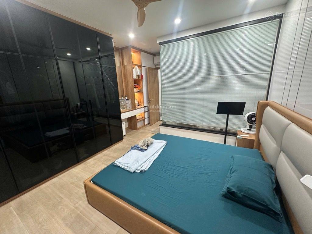 Đối diện aeon tên lửa 4 tầng 4x18m đường nhựa 12m. chỉ 8 tỷ hơn