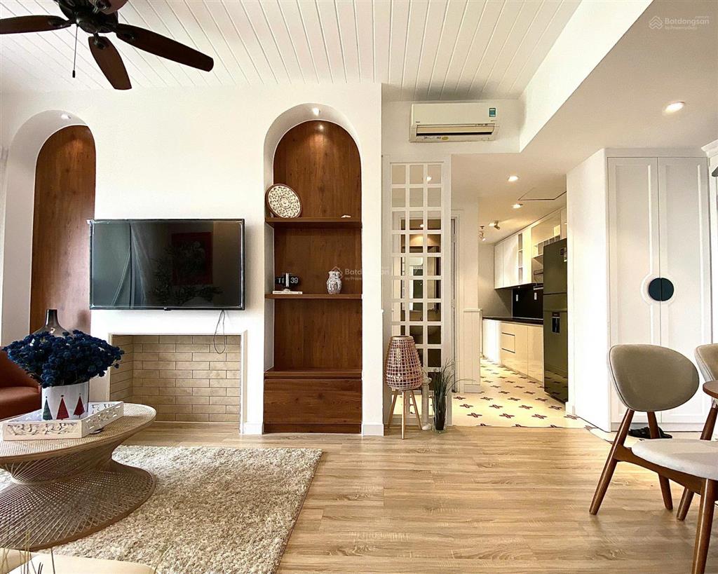 Cho thuê căn hộ 2pn masteri thảo điền giá 18tr  view sông  nội thất sang trọng. sang 0909 634 ***