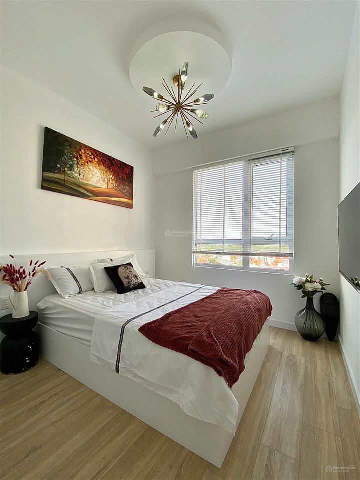 Cho thuê căn hộ 2pn masteri thảo điền giá 18tr  view sông  nội thất sang trọng. sang 0909 634 ***