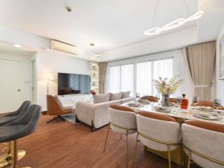 Bán 3pn masteri ban công 4 cánh  bếp mở  99m2  toà t5  12.5 tỷ all in  sang masteri 0909 634 ***