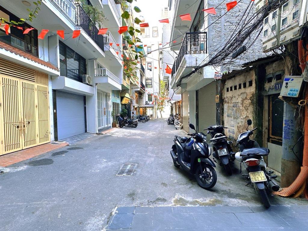 Bán lô đất đẹp tại tây hồ lô góc nở hậu ô tô 7 chỗ vào nhà xây apartment cực vip giá đầu tư