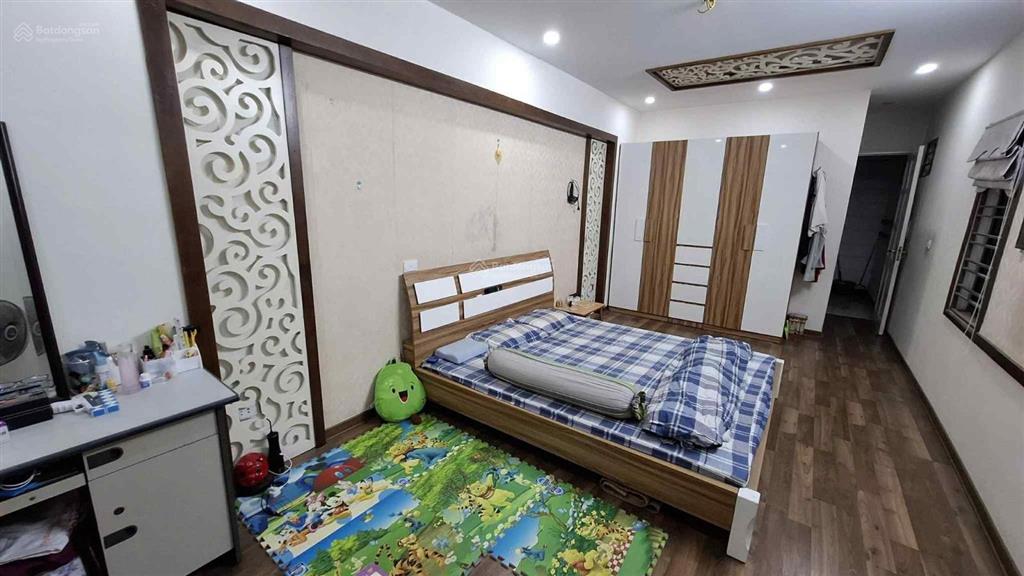 Bán nhà kim mã ba đình gần dự án vin giảng võ  20m ra phố mặt tiền 5,2m gần phố siêu đẹp cực hiem