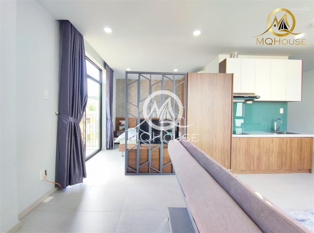 Căn hộ chung cư studio, 1pn ban công gần tòa nhà viettel  cách mạng tháng 8 quận 10