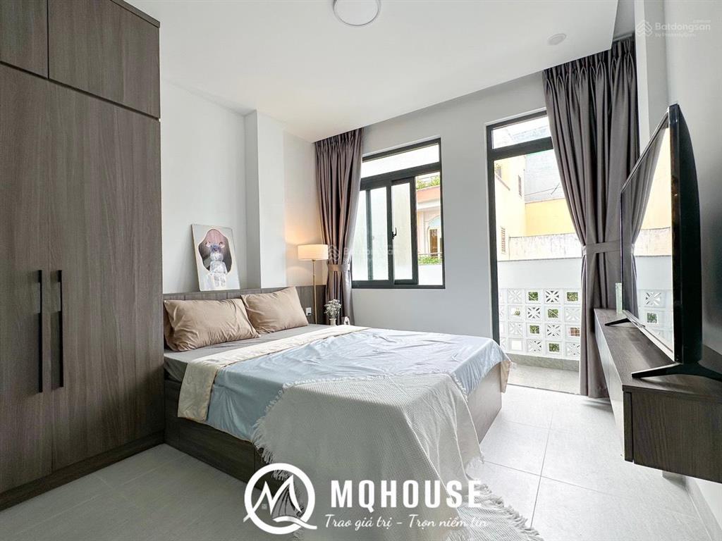 Cho thuê 1 pn ban công 40m2, thang máy hầm xe gần bv từ dũ quận 3