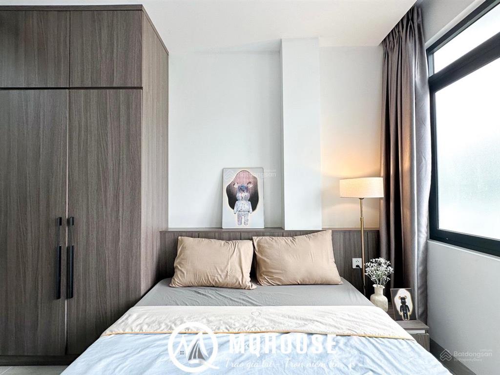 Cho thuê 1 pn ban công 40m2, thang máy hầm xe gần bv từ dũ quận 3