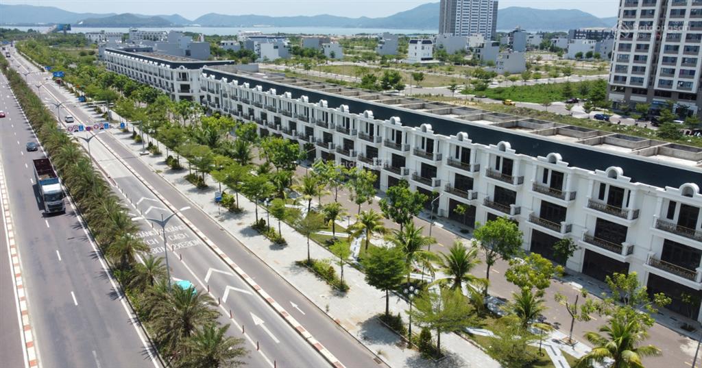 28 triệu /m2 đất nền kđt b1 an phú thịnh quy nhơn cơ hội đầu tư gần trường đại học fpt quy nhơn