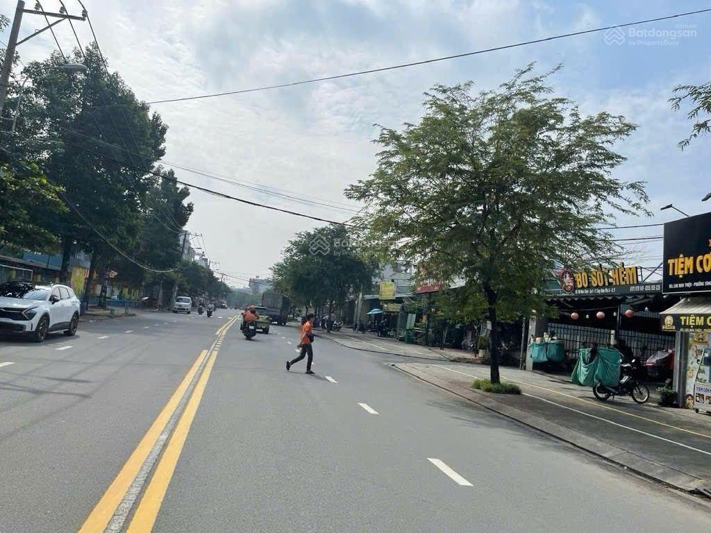 71tr/m lô đất 3 mặt hẽm oto quay đầu ngay man thiện. phố ẩm thực quận 9.