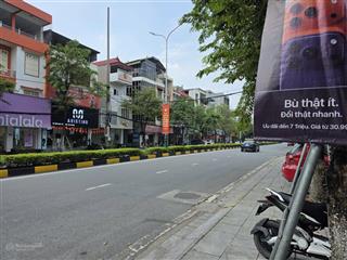 Bán nhà 3 tầng 2 mặt tiền đường mê linh