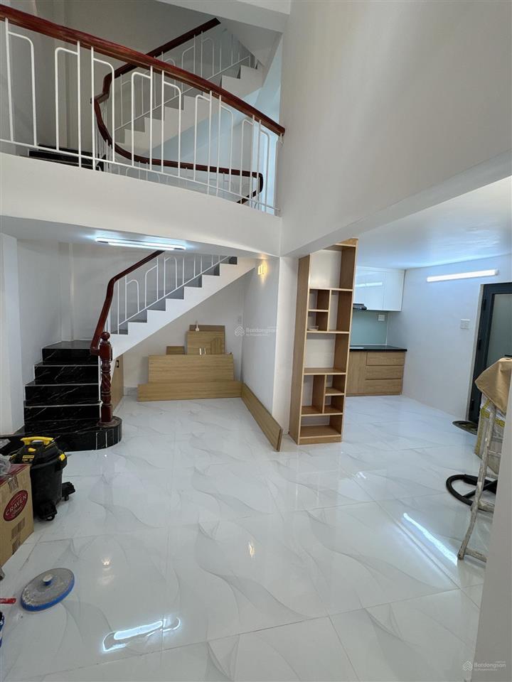 Hẻm 4m  nhà đẹp 5 tầng hoàng diệu phú nhuận 51m2  5pn nhà mới xây full nội thất  nở hậu  giá 8