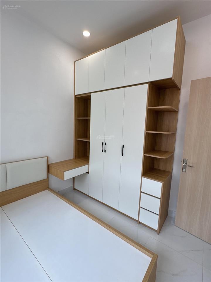 Hẻm 4m  nhà đẹp 5 tầng hoàng diệu phú nhuận 51m2  5pn nhà mới xây full nội thất  nở hậu  giá 8