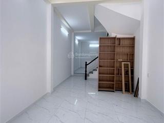 Hẻm oto  cách mặt tiền chỉ vài căn  4 phòng ngủ  3 tầng btct nguyễn xí 52m2  chỉ 9.13 tỷ