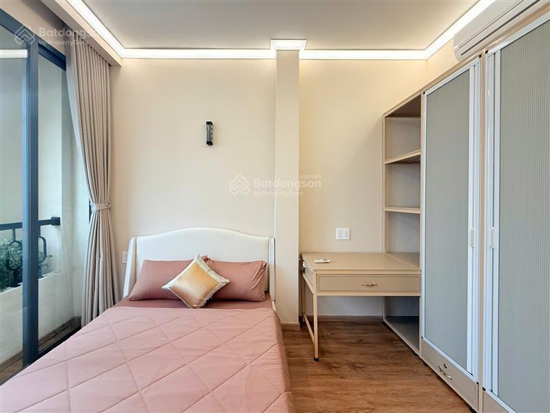 Giáp q1  thông phan đình phùng  toà chdv  dòng tiền 50 triệu/tháng  45m2  6pn hơn 9 tỷ