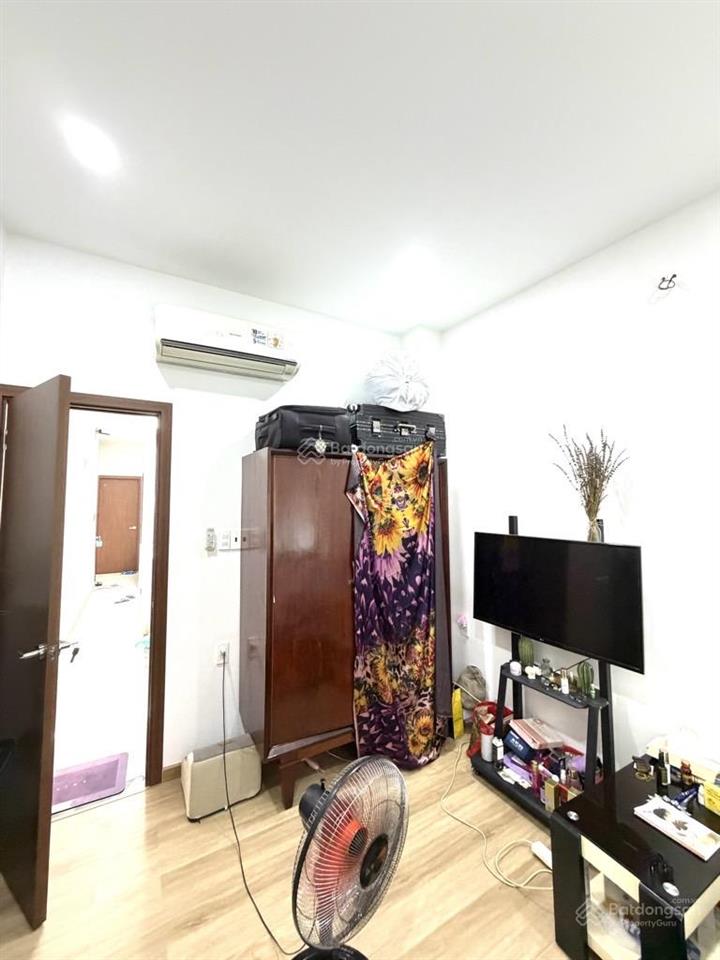 Phú nhuận nhà 2 tầng  hẻm 1 xẹt sát mặt tiền 55m2 ( 3.9m x 16m)  gần công viên gia định