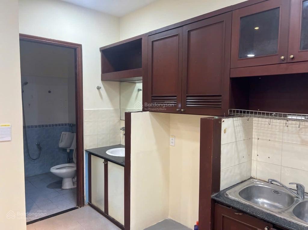 Mặt tiền kinh doanh phú nhuận  105m2 (4,8m x 22m)  4 tầng btct  có gara xe hơi  giá 24 tỷ