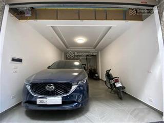 Bán nhà đường cầu giấy, phân lô, ô tô vào nhà, xây mới cứng, thang máy, ngõ thông, 80m2*7t