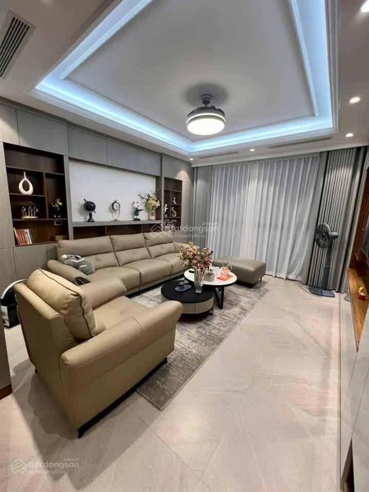 Bán nhà riêng cầu giấy, đường 800a, phường nghĩa đô, phân lô, ô tô vào nhà, 8 tầng, dt 65m2
