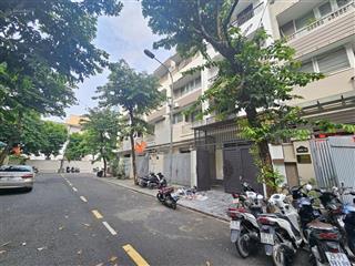 Bán nhà cầu giấy, quận cầu giấy, 130m2, 5 tầng, ô tô tránh, liền kề, dân xây, kinh doanh + ở vip