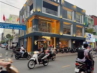 Siêu vị trí góc 2 mặt tiền đường phạm văn hai  14x15m  3 tầng  hđt 150tr/tháng  giá 35 tỷ