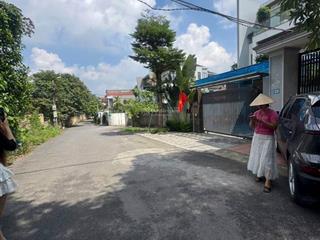 Bán gấp lô góc trục chính tân xã 2,8 tỷ  mặt tiền 8m