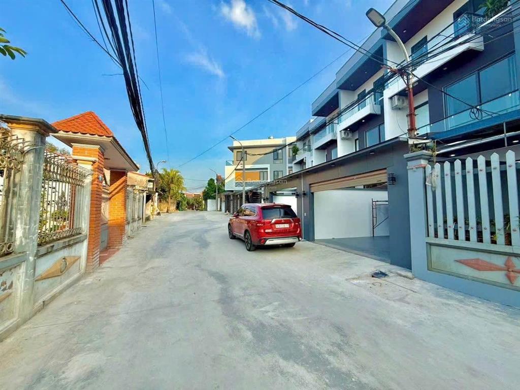 Chính chủ cần bán gấp lô góc trục chính tân xã  giá 3,4 tỷ  đường ô tô tránh nhau