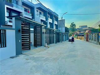 Chính chủ bán gấp lô đất mặt tiền 8m đường 9m  2,8 tỷ