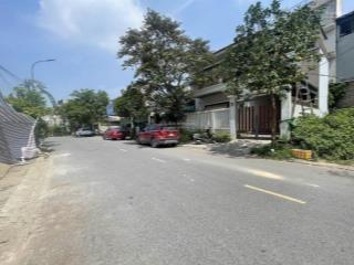 Chính chủ cắt lỗ lô trục chính bình yên  hoà lạc  mặt tiền 8m