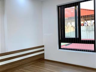 Cho thuê 1 ngủ 1 khách có ban công ngõ 58 nguyễn khánh toàn  full nội thất  45m2  tiện ích đủ