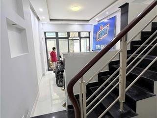 Bán nhà 2 tầng 2pn ngay chợ hiệp bình, gần giga mall  dt 4x12,5m  giá nhỉnh 4 tỷ