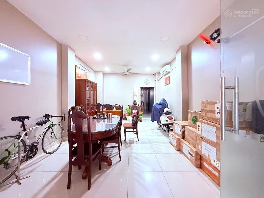 Nhà 5 tầng mt nguyễn văn quá  gần trường chinh  song hành dt104m2 16 tỷ xíu ở + dt 20tr/th