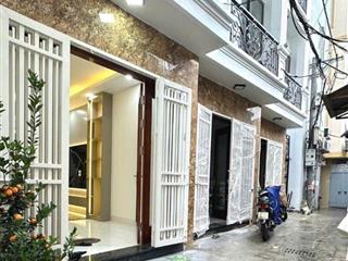 NGUYỄN CHÍNH - NHÀ MỚI - NGÕ THÔNG, LÔ GÓC, TRƯỚC NHÀ 3M - 20M RA ÔTÔ TRÁNH- 36M2 - 5TẦNG - HƠN 7TỶ