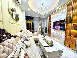 Bán nhà lương đình của  đống đa  33m2  4tầng  thang máy  ngõ thông,rộng gần 3m mấy bước ra ôtô