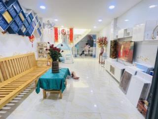 Bán nhà hẻm 1 xẹt hiệp bình. dt 60m2 nhà 2 tầng, ngay sát kdc hồng long, qlo 13, giá 5,2 tỷ.