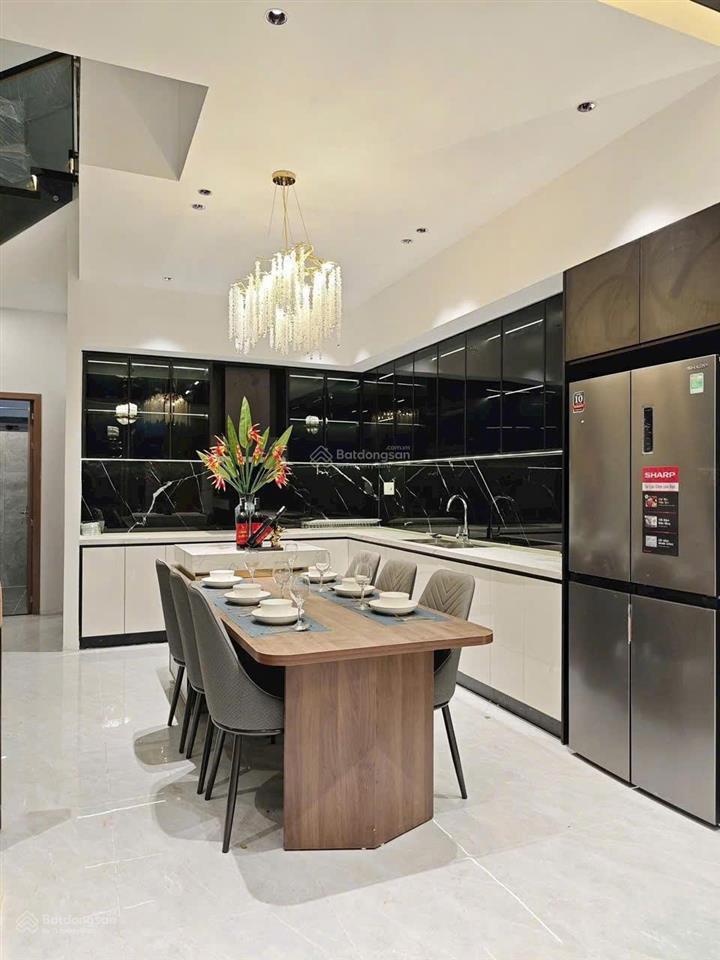 Nhà 3 tầng hẻm 1 sẹc đặng văn bi, trường thọ, dt 80m², shr, tặng nội thất giá chỉ 7 tỷ.