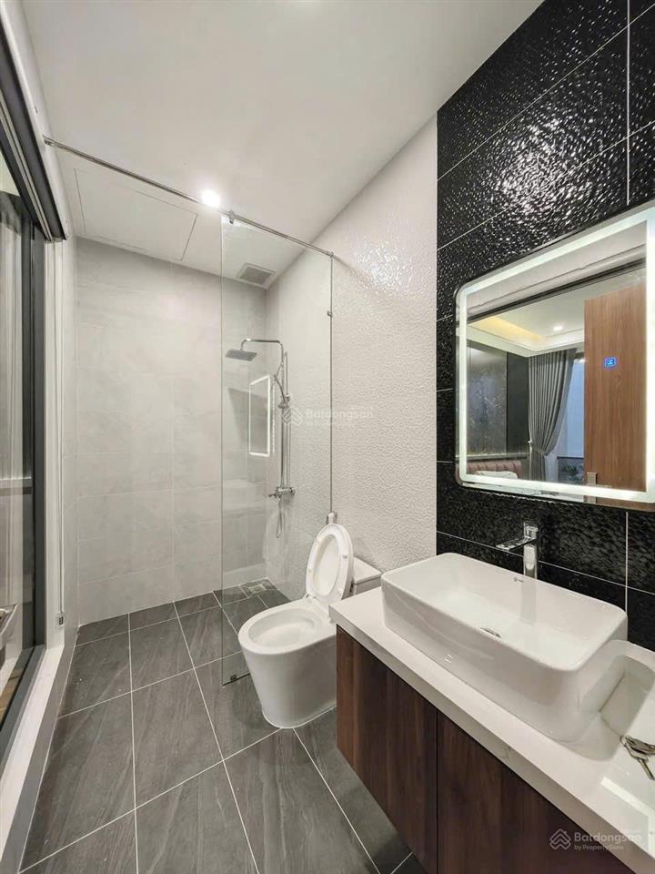 Nhà 3 tầng hẻm 1 sẹc đặng văn bi, trường thọ, dt 80m², shr, tặng nội thất giá chỉ 7 tỷ.