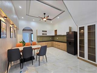 Nhà 3 tầng 1 sẹc đường tam bình, dt 86m2 shr, vuông vức, hoàn công đầy đủ giá 7 tỷ