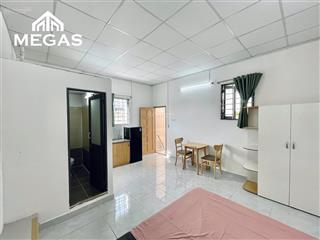 Căn hộ full nội thất không chung chủ  40m2  ngay svđ phú thọ