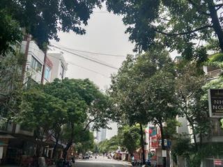 Bán nhà mặt chợ văn la đường 20m  dt 50m2, giá 18.5 tỷ (ctl)