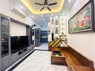 Nhà dân xây lô góc, giảm sốc 300 triệu!!!